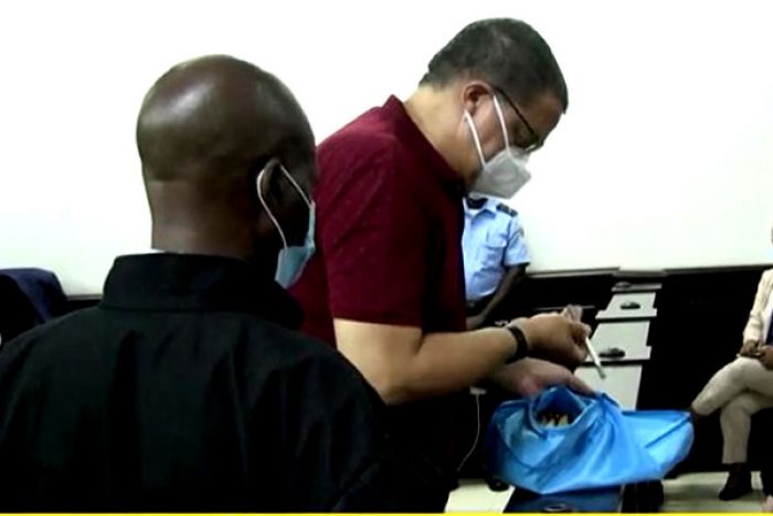 Carlos São Vicente deve ser libertado, dizem advogados