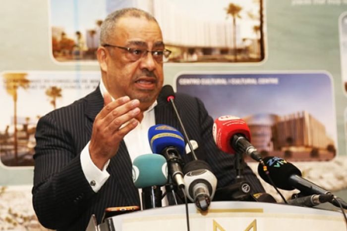 Economista angolano questiona "pertinência" de anunciado novo centro ministerial