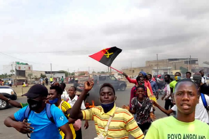 "Revús" garantem que manifestação vai acontecer
