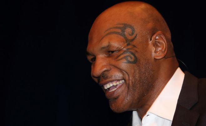 A autobiografia 'Mike Tyson – A Verdade Nua e Crua' é recheada de momentos bizarros