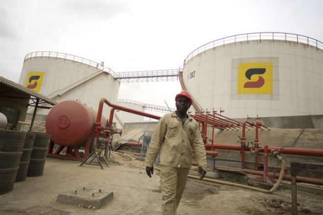 Receitas do petróleo em Angola descem para 9,4 Bilhões de euros até maio