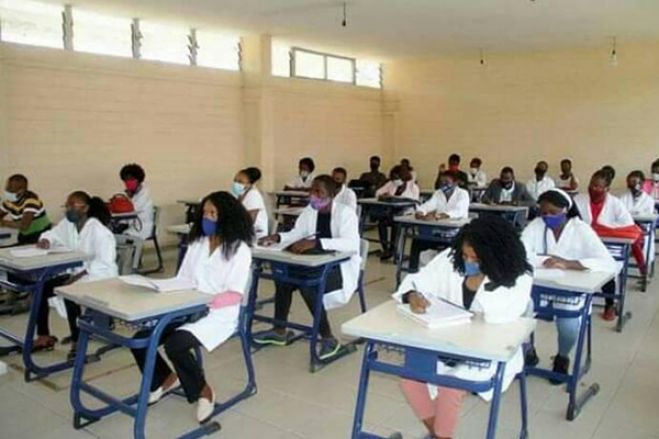 PR autoriza despesas de 80,9 milhões de dólares para reabilitação de escolas em Luanda