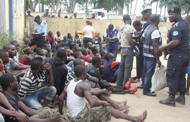 Organizações internacionais apelam ao fim da violência contra imigrantes em Angola