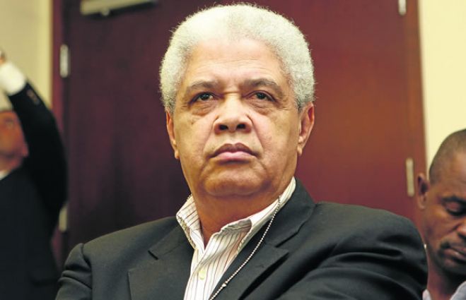 Empresários angolanos dizem que "petrodólar mania acabou"