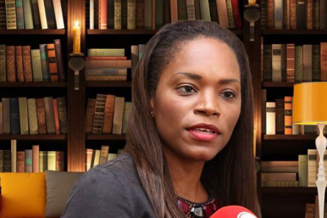 "Continuaremos a ser sacrificados pela democracia", Tchizé dos Santos