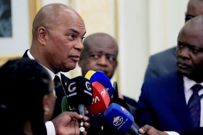 Petróleo alimentou centralismo económico "assustador" em Angola – Adalberto Costa Júnior