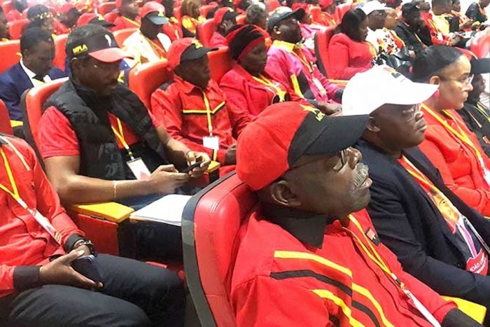 MPLA defende protecção de denunciantes da corrupção