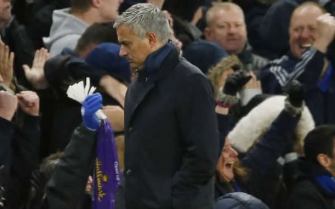 Mourinho já assinou com o Manchester United, diz-se em Espanha