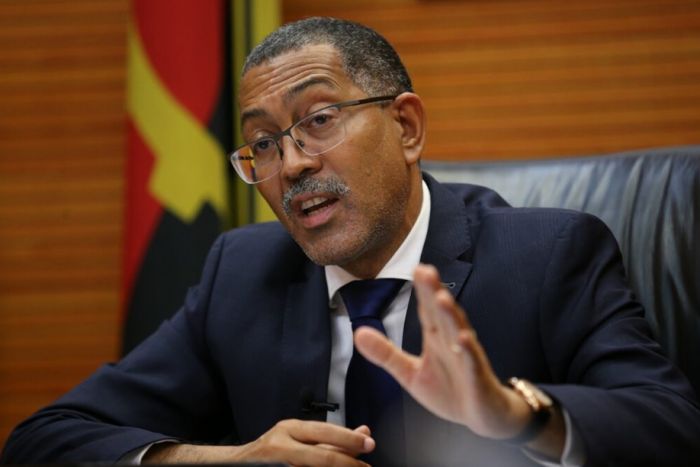 Experiência de Angola na OPEC "não foi boa" - ministro