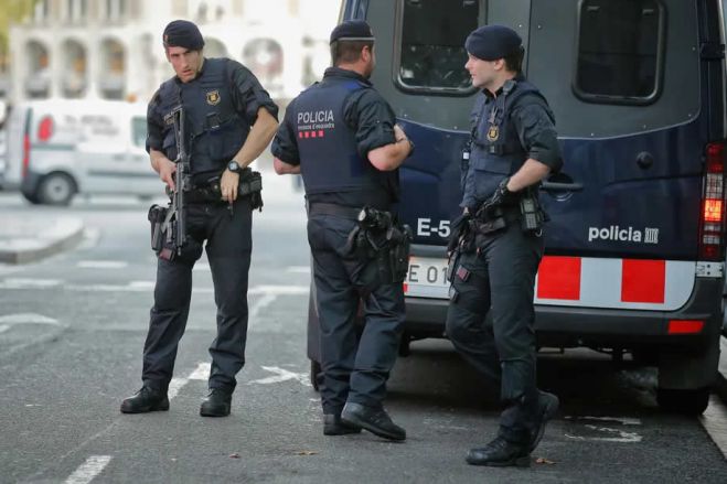 Detido em Espanha luso-angolano procurado em Portugal por branqueamento e burla informática