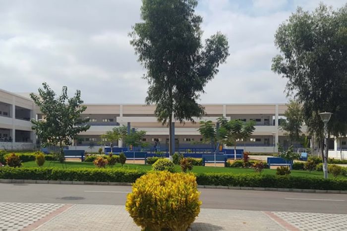 Serviço de Recuperação de Activos da PGR confisca escola na Urbanização KK5000