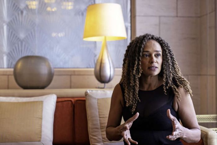 A mulher que já foi a mais rica da África observa seu conglomerado desmoronar