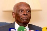 Agrava-se situação clínica de José Eduardo dos Santos: Teve lesões cerebrais "irreversíveis"