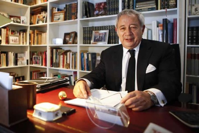 "Houve muito tempo perdido" em Angola no período de reconstrução, segundo Analista