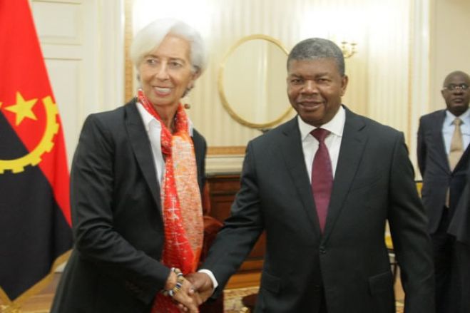 Previsões do FMI para Angola são "bastante otimistas" e baseiam-se na austeridade