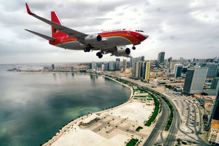 Trabalhadores dos setores petrolífero e mineiro autorizados a voar para Luanda