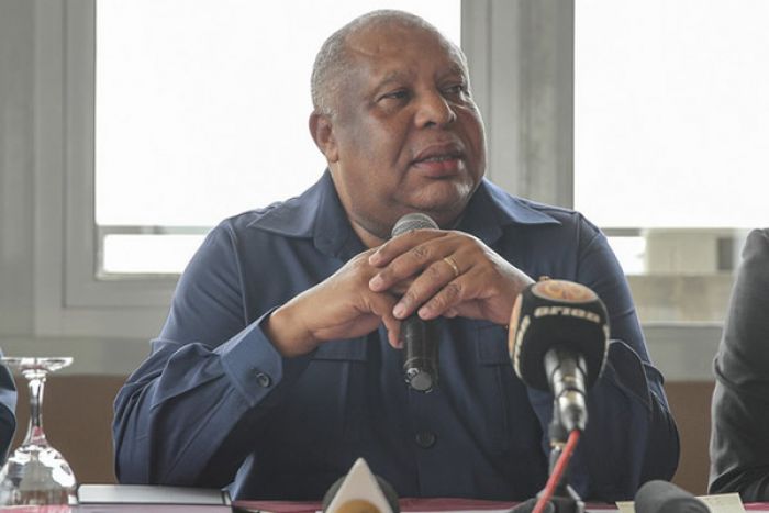 Mensagem sobre a intolerância política em Angola - Higino Carneiro