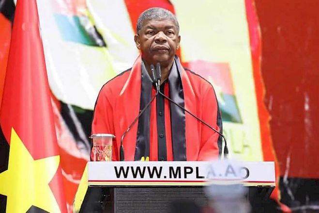 Presidente do MPLA apela à união entre militantes para combater tentativas de divisão