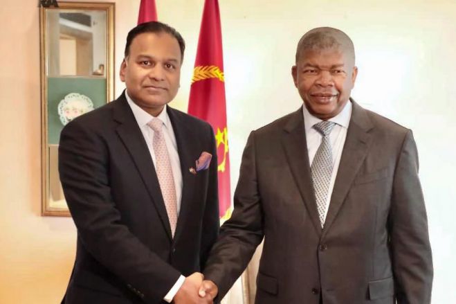 Angola quer parcerias com Índia para desenvolver indústria farmacêutica