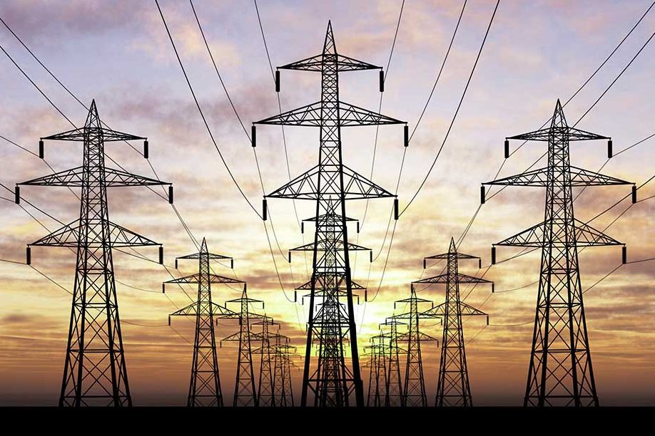 Angola elimina monopólio estatal no transporte de energia elétrica
