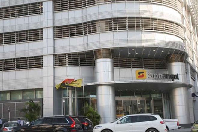 Sonangol e Chevron assinam contratos para exploração petrolífera no Baixo Congo
