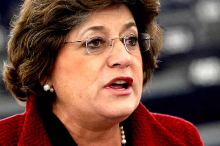 Ana Gomes desvaloriza observadores portugueses em Angola: "Isso é turismo eleitoral"