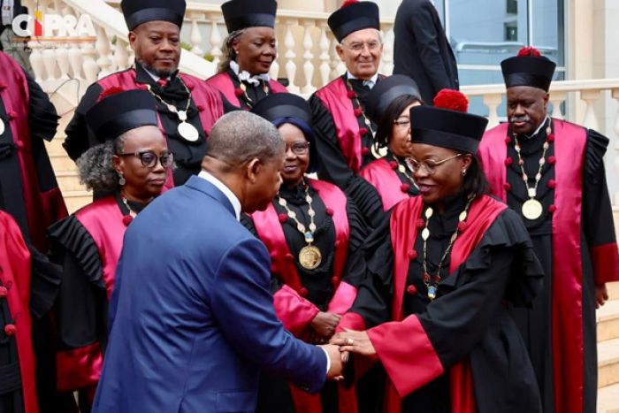 Os 15 anos do «Constitucional», um tribunal cada vez mais de cariz partidário