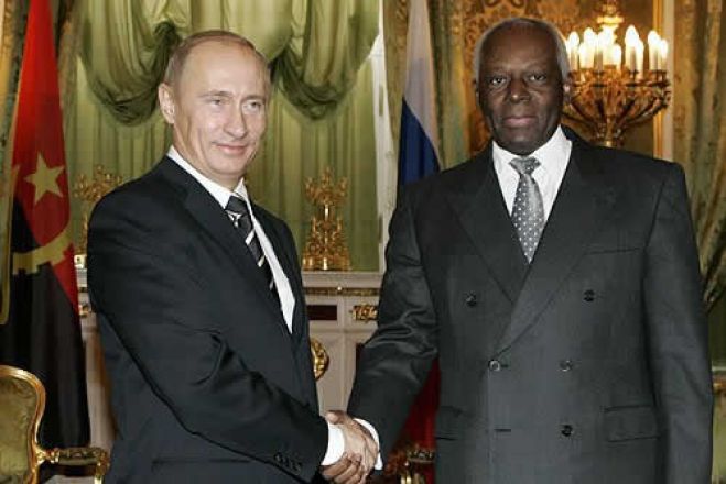 Rússia olha para Angola para compensar sanções do Ocidente