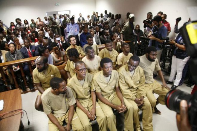 Defesa de ativistas angolanos nega autoria de Governo de salvação atribuída a arguidos