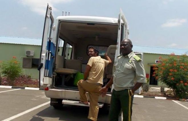 Piora a cada momento o seu estado de saúde