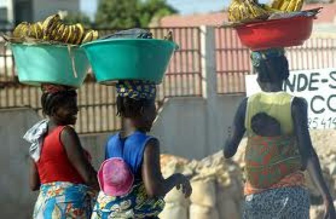 Heroínas angolanas de todos os dias