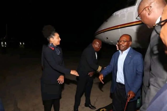 Família de antigo Presidente do Gabão foi libertada e está em Angola