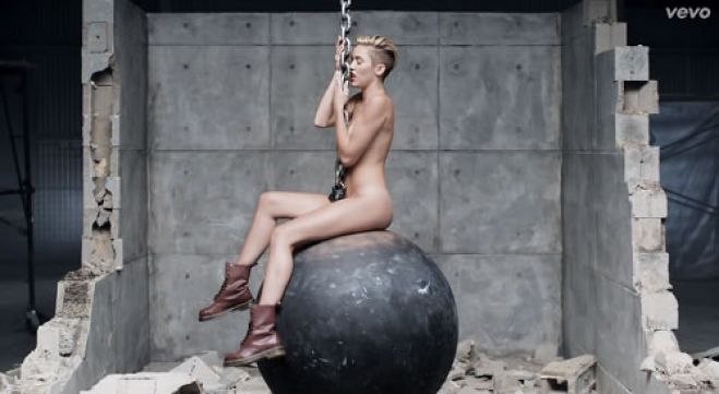 Nicki Minaj e Miley Cyrus estão em lista de vídeos mais vistos em 24 h