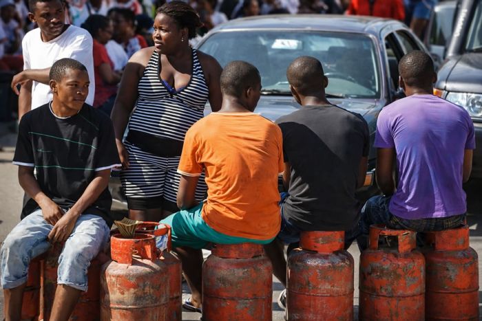 Defesa do consumidor denuncia botijas de gás expiradas em circulação
