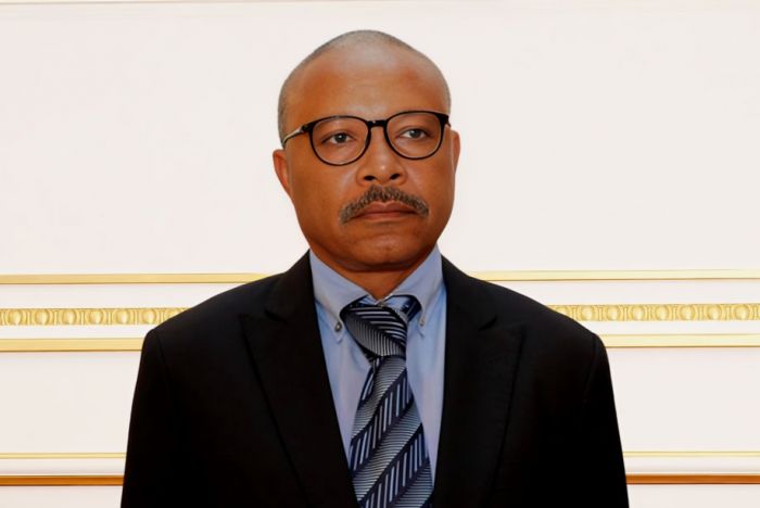 Presidente da República nomeia Lúcio Gonçalves Amaral para Ministro da Defesa