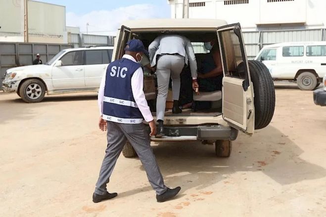 Falso funcionário de embaixadas detido em Luanda por burlar cidadãos com promessas de vistos