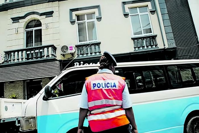 MININT admite que “extorsão e corrupção” praticadas por agentes