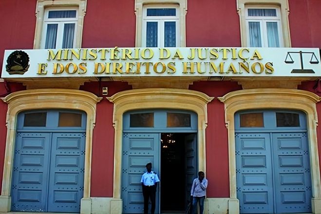 Ministério da Justiça expulsa 80 funcionários por má conduta e corrupção