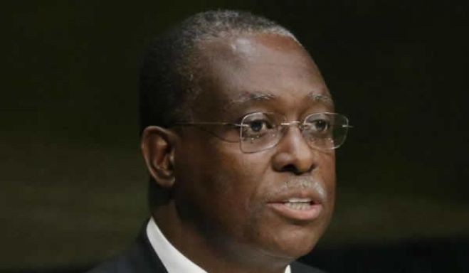 Vice-presidente de Angola Manuel Vicente indiciado de corrupção ativa