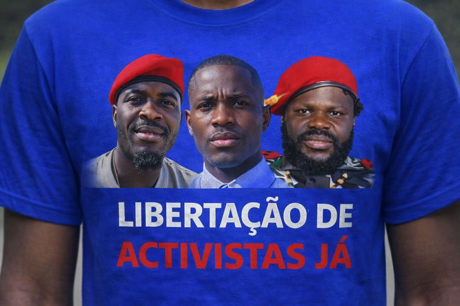 Angolanos saem às ruas em março pela libertação de ativistas