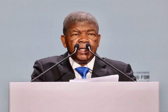 João Lourenço alerta para urgência de infraestruturas em África e peso das dívidas