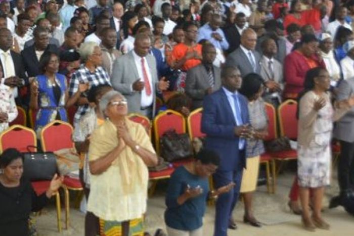 Irmã Graciana Nguza lança disco "Nada me faltará" em Benguela