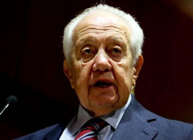 Apenas Mário Soares ousou enfrentar o regime Angolano - Historiador