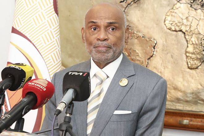 MPLA defende eleições autárquicas em todos os municípios e descentralização administrativa