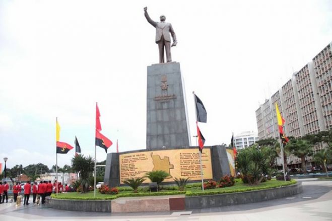 Generais angolanos na reforma ameaçam manifestação em Luanda