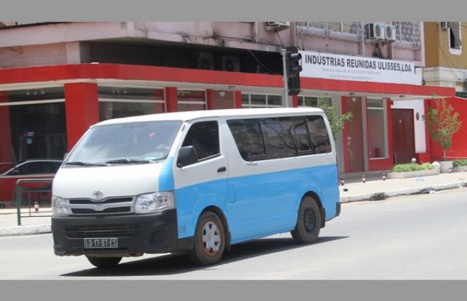 Subida do preço de táxi é ilegal - considera responsável das Finanças