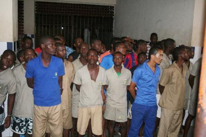 Governo chinês convoca diplomata angolana depois das prisões de chineses em Luanda