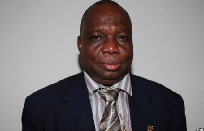 O futuro de Angola é “um funil que aponta para um buraco escuro” - Makuta Nkondo