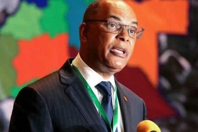 Regime angolano liderado pelo MPLA reteve passaporte de líder da oposição