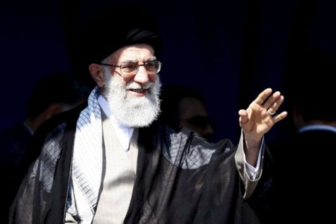 Televisão estatal iraniana confirma a morte de Ali Khamenei